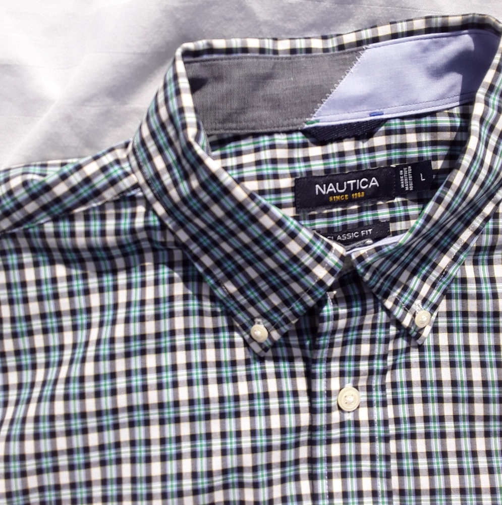 Nautica button down - Picture 3 of 5
